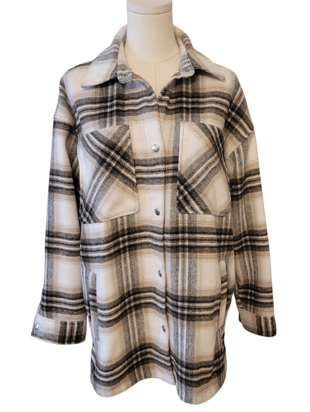 H&M Divided Black & Tan Plaid Shacket Shirt Jacket Size Small